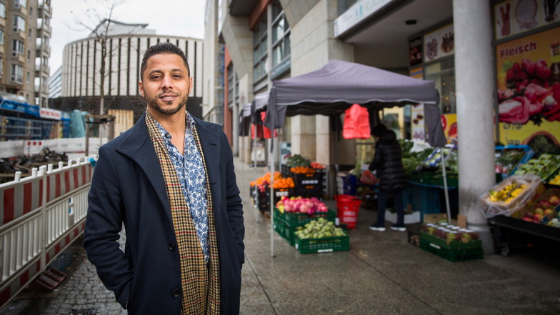 Mustafa Asharaf betreibt in der Ferdinandstraße einen Supermarkt mit arabischen Waren. Doch er hat noch andere Pläne.