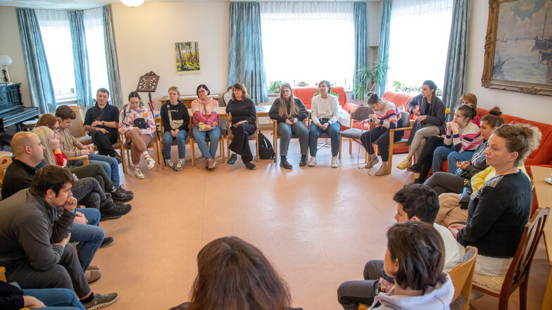 Ukrainische Familien mit ihren autistischen Kindern fanden Aufnahme bei der Diakonissenanstalt Emmaus in Niesky. Hier können sie ihren Bedürfnissen entsprechend weiterhin betreut werden.