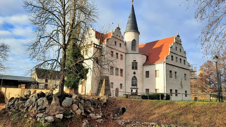 Wasserschloss und Schlosspark Oberau