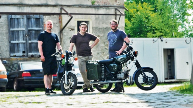 Von Großenhain nach Italien und wieder zurück. Und das mit dem Moped! Thomas Kirsche, Robert Dietrich und Frank Mühlmann haben sich das getraut.