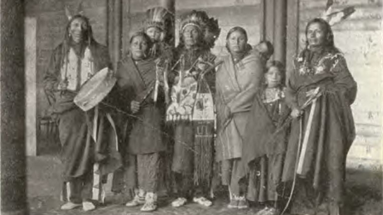 Diese Sioux aus der Rosebud-Reservation traten 1899 im Dresdner Zoo auf.