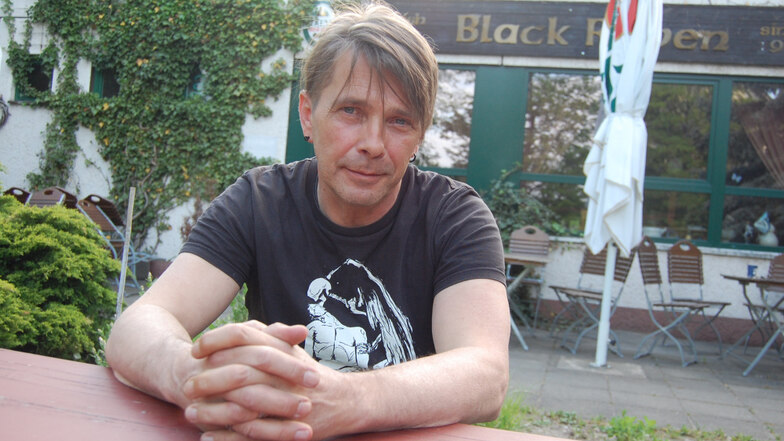 Frank Proft startete 1993 im heutigen Black Raven, damals Einsteinclub. Er lebt heute in Berlin, ist aber regelmäßig hier.