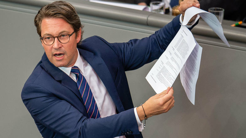 Bundesverkehrsminister Andreas Scheuer (CSU), steht in der Kritik, weil er die Verträge zur Kontrolle und Erhebung der Maut Ende 2018 abschloss, bevor Rechtssicherheit bestand.