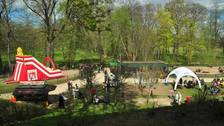 Riesenrutsche, Tierpark-Rallye und Bastelangebote, dazu sonniges Wetter: Die FVG wertet das Osterfest im Tierpark Riesa als vollen Erfolg.