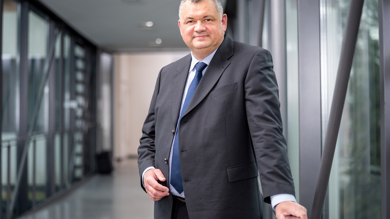 Professor Sebastian M. Schmidt ist der neue wissenschaftliche Vorstand vom Helmholtz-Zentrum Dresden-Rossendorf.