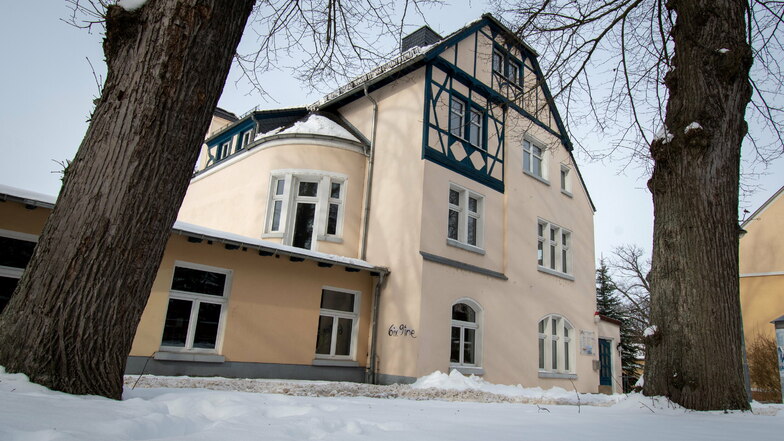 Erst im Sommer vergangenen Jahres hat die WBV das ehemalige Kulturzentrum an der Gartenstraße gekauft. Für die Gewerbeeinheiten im Obergeschoss werden noch Mieter gesucht.