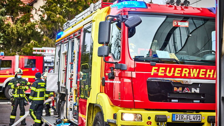 Feuerwehreinsatz in Pirna (Symbolfoto).
