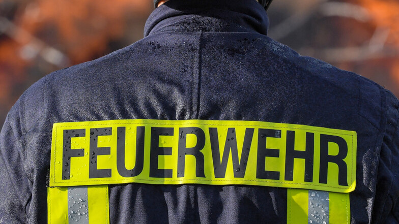 Die Dresdner Feuerwehr musste am Mittwochnachmittag einen Mann in der Friedrichstadt zur Hilfe eilen.