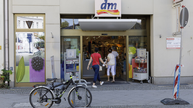 Die DM-Filiale am Demianiplatz wird Anfang kommenden Jahres ausziehen.