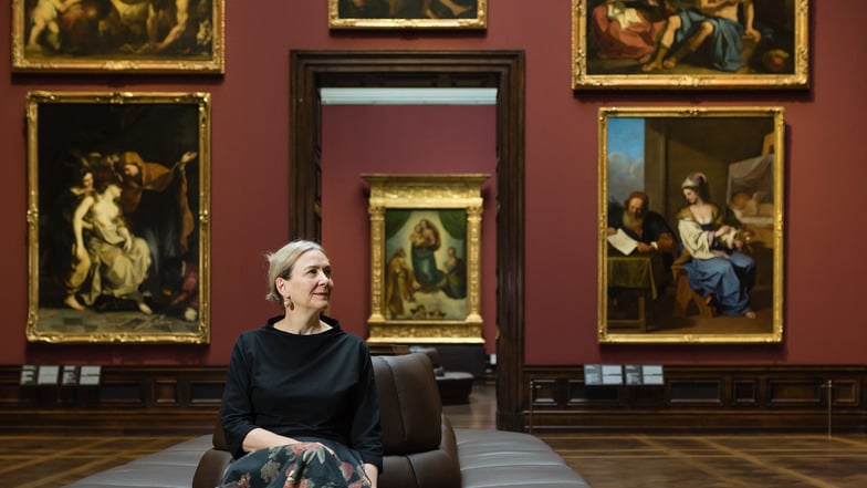 Kunstsammlungs-Chefin Marion Ackermann in der Gemäldegalerie Alte Meister