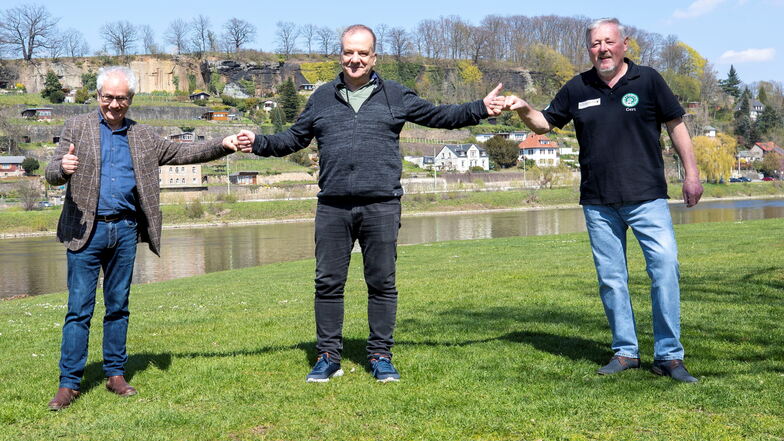 Sie freuen sich auf das erste Sommer-Open-Air an der Elbe in Pirna (v.l.): Tom Pauls, Thomas Gischke und Gert Lorenz.