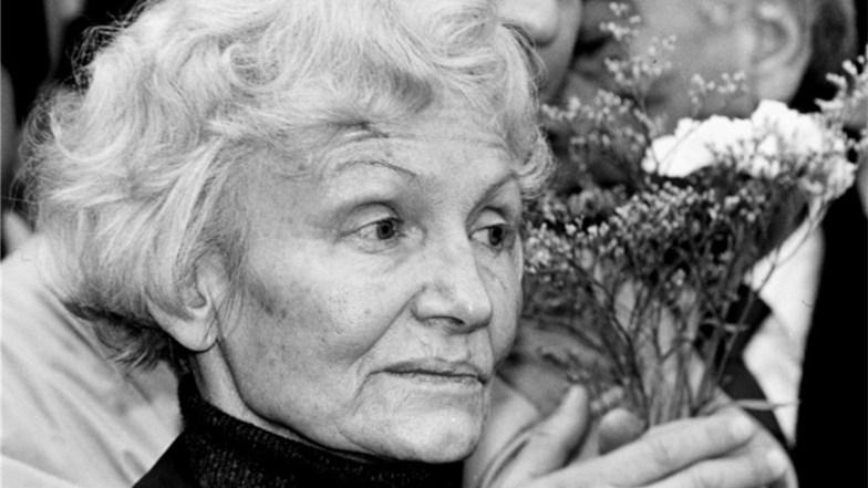 Die Witwe des früheren DDR-Staats- und SED-Parteichefs Erich Honecker starb im Alter von 89 Jahren.