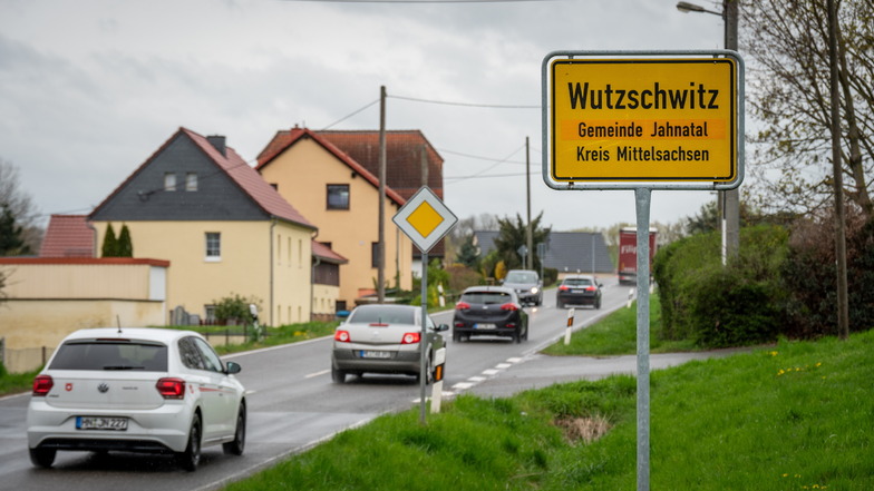 Abbremsen im Jahnataler Ortsteil Wutzschwitz