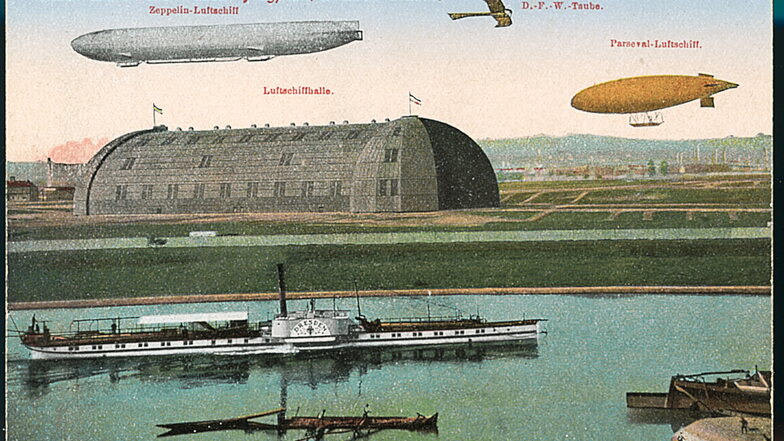 Der Städtische Land- und Wasser-Flugplatz Dresden-Kaditz mit Luftschiffhalle. Er wurde 1913 eröffnet, hier auf einer Postkarte um 1915.