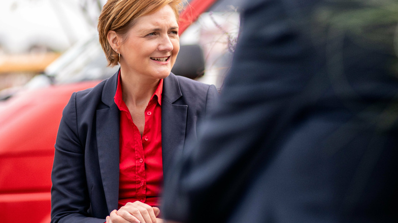 Seit 2017 ist Simone Lange Oberbürgermeisterin von Flensburg. Sie erhielt schon im ersten Wahlgang die absolute Mehrheit.