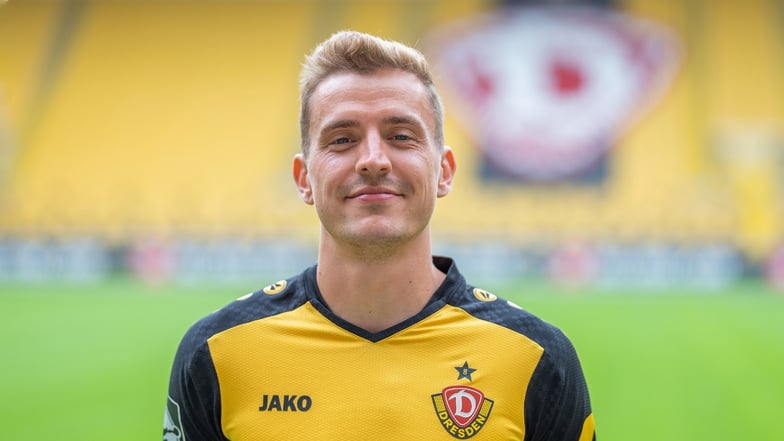 Niklas Hauptmann (bis 67.): Seine Kniereizung ist rechtzeitig abgeklungen, seine Ballbehandlung für die 3. Liga unverändert außergewöhnlich. Setzt seine Mitspieler gekonnt in Szene und erzwingt den Elfmeter, weil er erfolgreich spekuliert. Note: 2