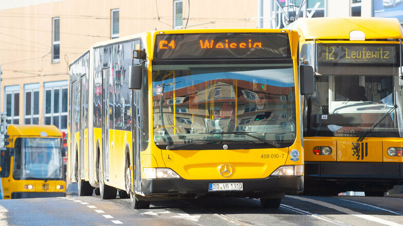 Dresdens Busse und Bahnen sollen sparen, ein Gutachten zu den DVB sorgt für Wirbel.