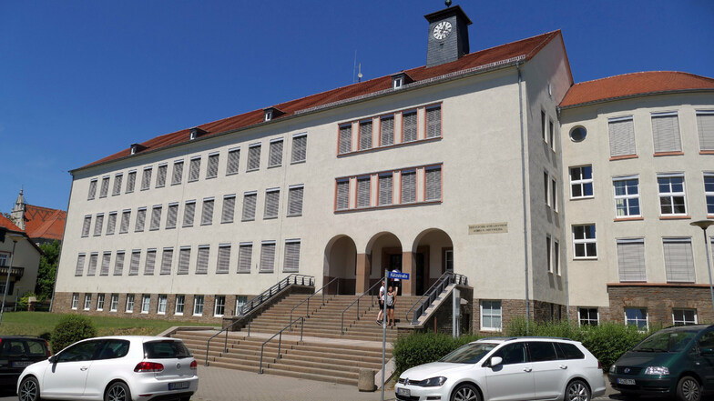 Das Berufliche Schulzentrum in Döbeln ist Bestandteil des BSZ Döbeln-Mittweida.