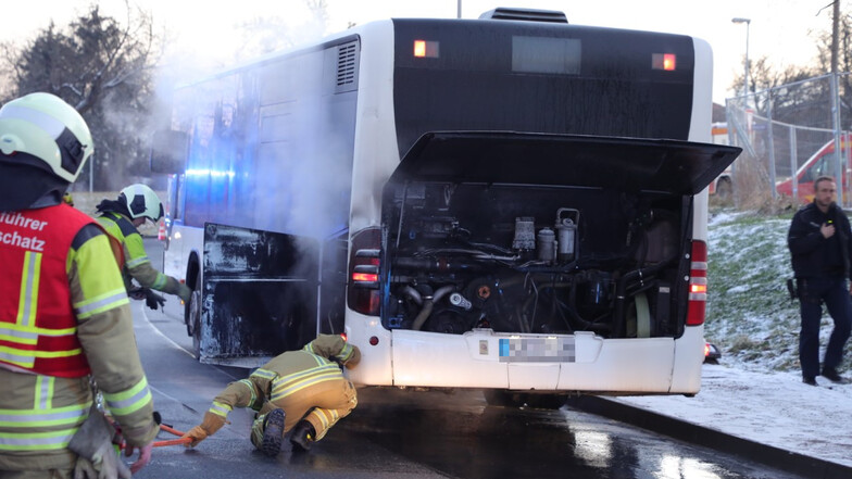 Dresdner Linienbus gerät in Brand