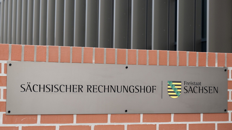 Ein Gutachten widerspricht der Kritik des Sächsischen Rechnungshof am Sozialministerium.