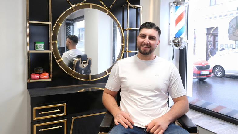 Kevin Boynukara ist der neue Barbier in Meißen und will zeigen, dass auch Männer Wellness verdient haben.