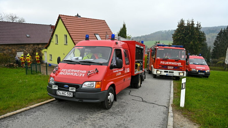Zittau: Feuerwehr rückt zu einem Brand aus
