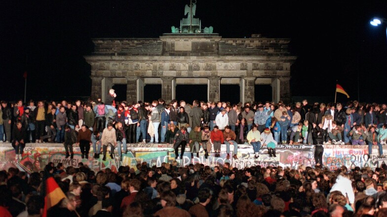 Für 81 Prozent der Ostdeutschen ist die Friedliche Revolution von 1989  ein Glücksfall.