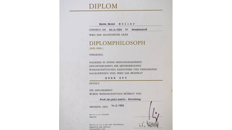 Bernd Müller-Kallers Diplomzeugnis.