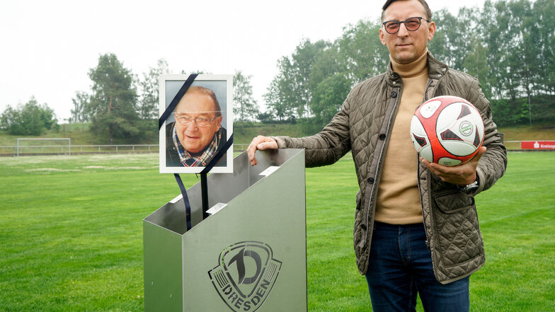Dynamo-Legende Siegmar Wätzlich bekommt in seinem Heimatort Rammenau ein Denkmal. Denn er hat sich um den Fußball im Ort verdient gemacht, sagt Enrico Sauer vom Sportverein Edelweiß.
