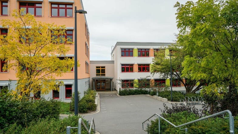 Bis zum 8. Oktober bleibt die Curie-Grundschule im Bautzener Stadtteil Gesundbrunnen vorerst wegen mehrerer Corona-Fälle geschlossen.