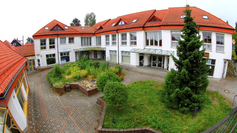 Das Friedersdorfer Flüchtlingsheim in einem ehemaligen Hotel.