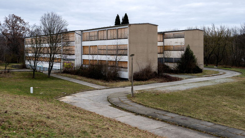 Die frühere Schule zur Lernförderung „Juri Gagarin“ im Stadtteil Gesundbrunnen in Bautzen wird abgerissen. Dieser Entschluss ist gefallen, nachdem es dort mehrfach Vandalismus gab.
