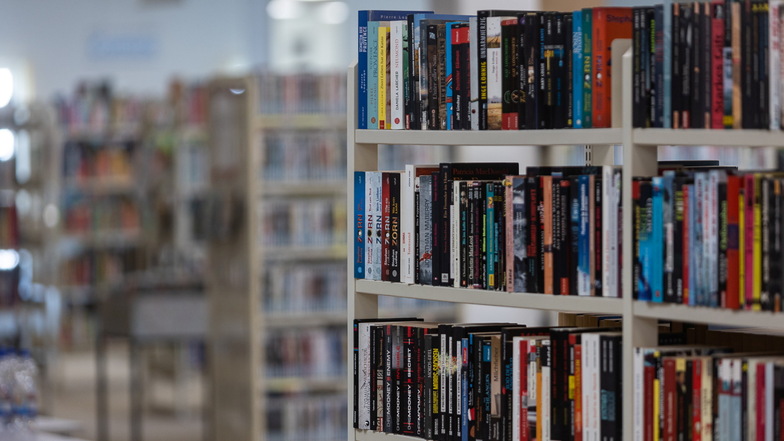 Wegen Corona: Freitals Bücherei büßt Leser ein