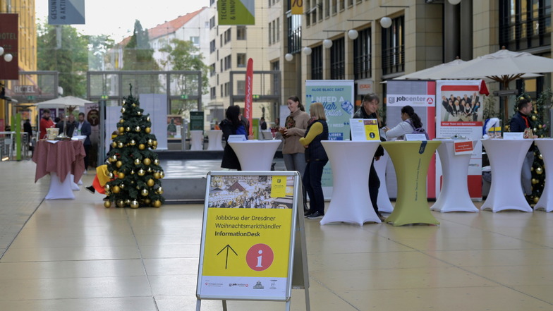Der Andrang auf der Jobbörse für Weihnachtsmärkte im World Trade Center Dresden hielt sich in Grenzen.