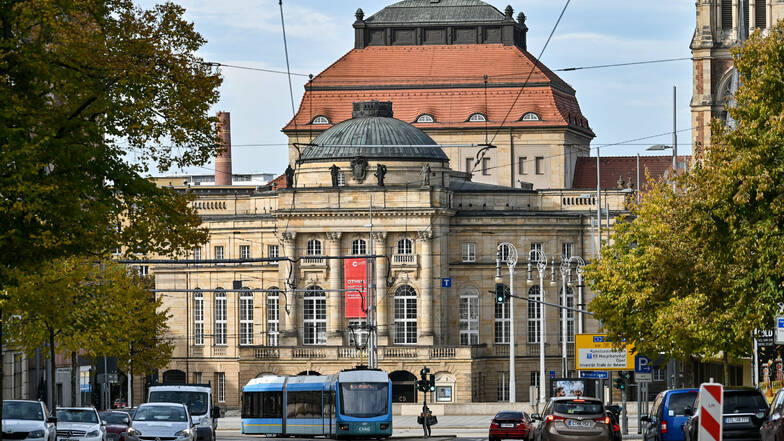 Blick auf das Opernhaus im Zentrum. Alltagskultur lautet das Stichwort der Chemnitzer Kulturhauptstadtbewerbung, mit der sich die Stadt gegen die Mitbewerber durchsetzen will.