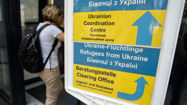 Für Ukraine-Flüchtlinge im Landkreis Bautzen gelten ab September vor allem beim Bezug von Leistungen neue Regelungen.