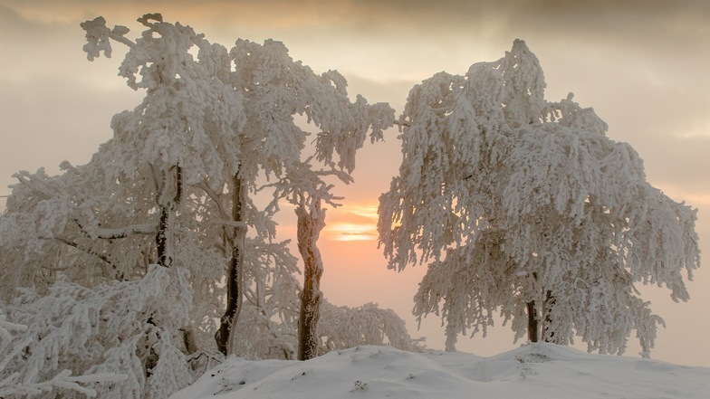 Sichtbare Kälte herrscht auf dem Lauschegipfel. Foto: Uwe Kunze