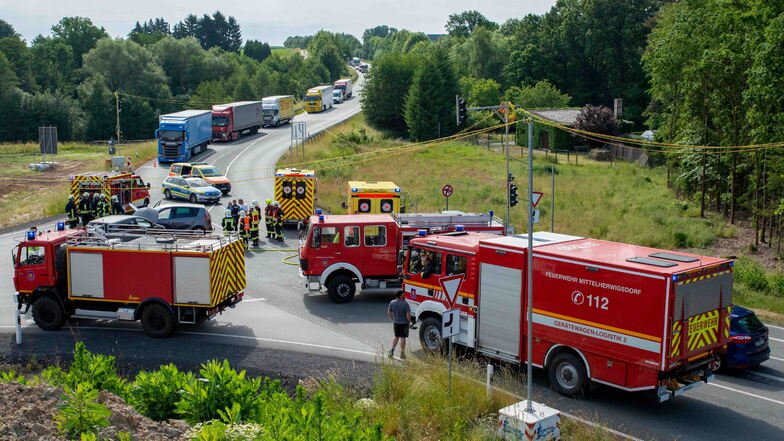 Zittau: Unfall auf der B178-Kreuzung