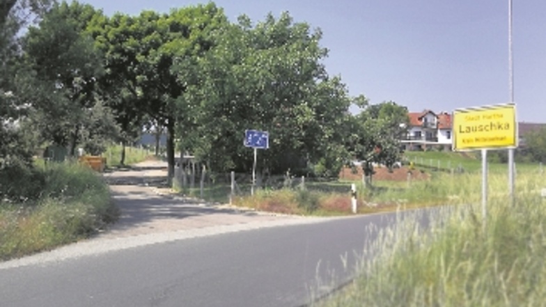 Die Straße zur Bergsiedlung in Lauschka wurde öffentlich gewidmet.