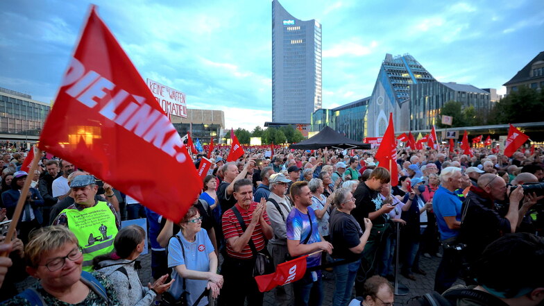 Tausende kamen zur Linken-Demo in Leipzig.