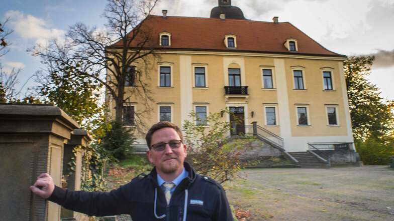 Conrad Seifert ist Bürgermeister der Gemeinde Hirschstein - die ein eigenes Schloss besitzt.