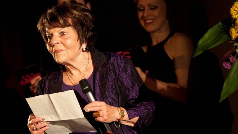 Eine der Preisträgerinnen vom Theater-Senioren-Club: die 87-Jährige Dora Meinck.
