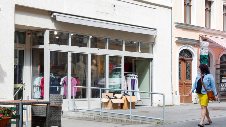 In der Bautzner Straße 11 in Zittau eröffnet ein neuer Laden. Erst im April ist "Colloseum" ausgezogen.