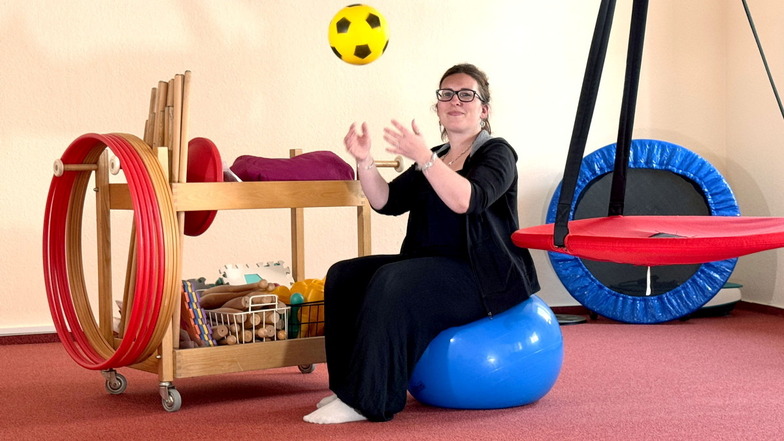 Die Ergotherapeutin Tina Wnetrzak hat in der Inneren Zittauer Straße in Löbau eine neue Praxis eröffnet.