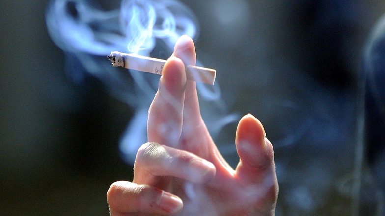Derzeit raucht etwa jeder vierte Erwachsene in Deutschland regelmäßig.