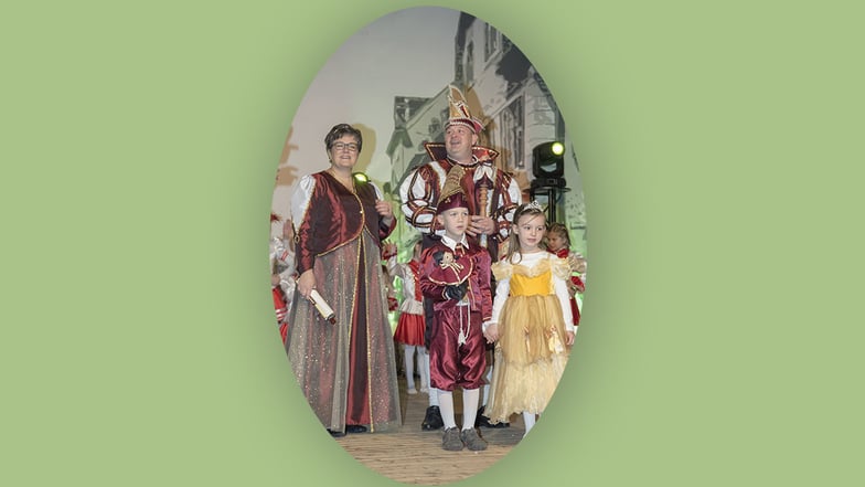 Großenhain: Vater und Sohn als Prinzen im Karneval
