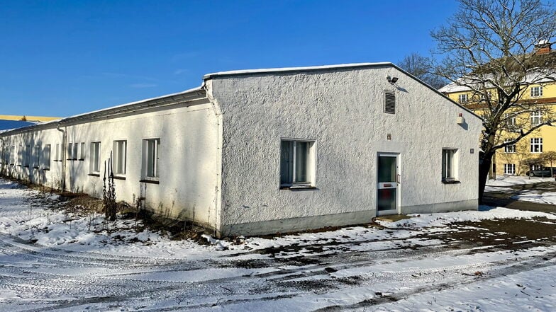 In diesem angemieten Gebäude an Heidestraße 70 in Radeberg werden derzeit 54 Kinder der neuen Gemeinschaftsschule unterrichtet.