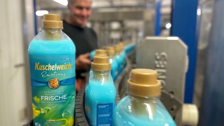 Die explodierende Nachfrage nach Kuschelweich-Weichspüler ist die Ursache für die Investition in Produktionsgebäude und Maschinen bei der fit GmbH.