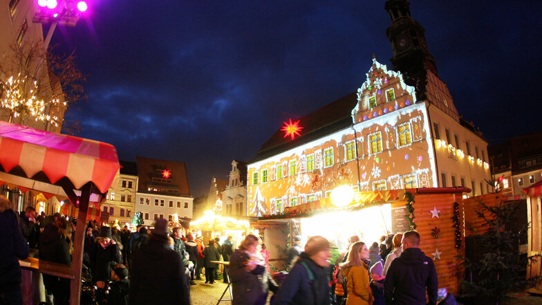 Auch in diesem Jahr soll es auf dem Pirnaer Markt wieder weihnachtlich werden.