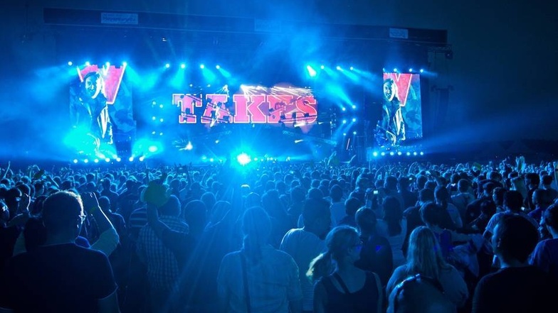 Blick auf die Bühne beim Auftritt von David Guetta.